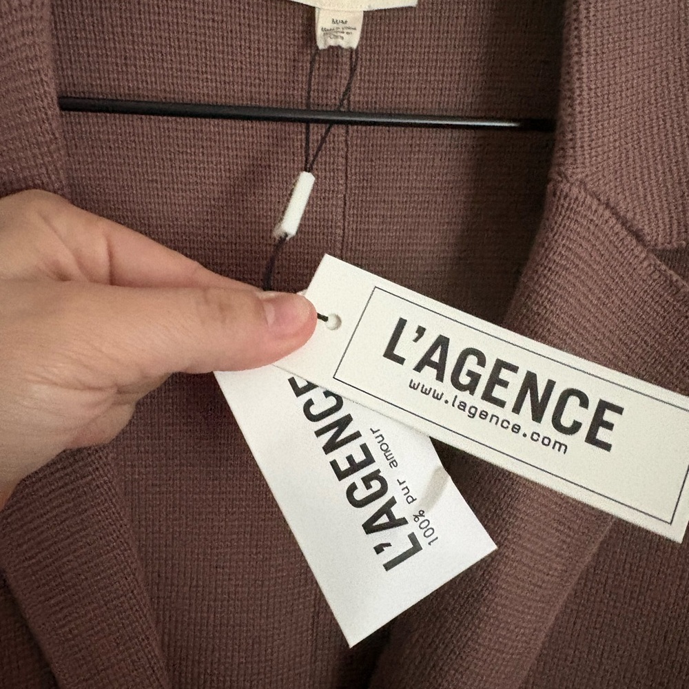 L'AGENCE Lacey Solid Knit Blazer Elegant Taupe Mauve Chic Women’s Medium NWT - Picture 4 of 8